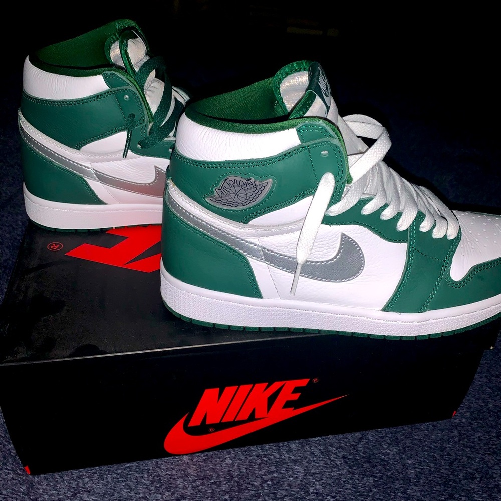 Air Jordan retro high OG size 8 1/2